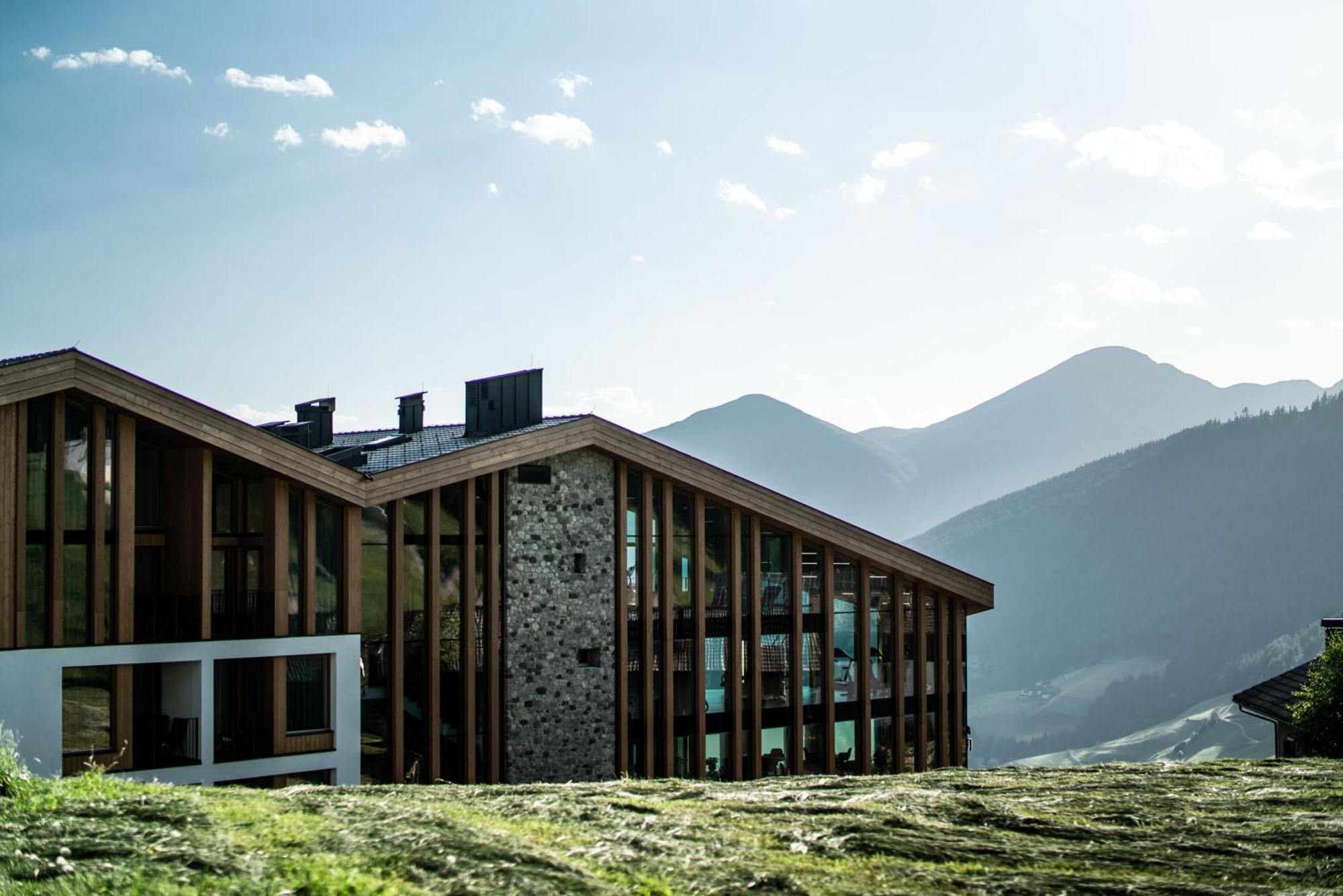 Hotel Panoramic Lotsch Sarentino Exterior photo