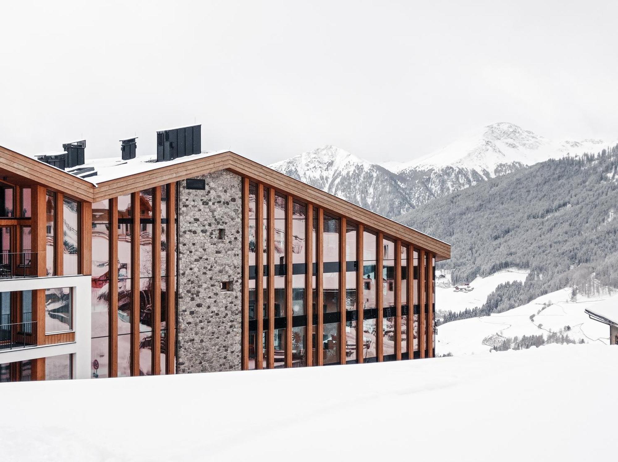 Hotel Panoramic Lotsch Sarentino Exterior photo